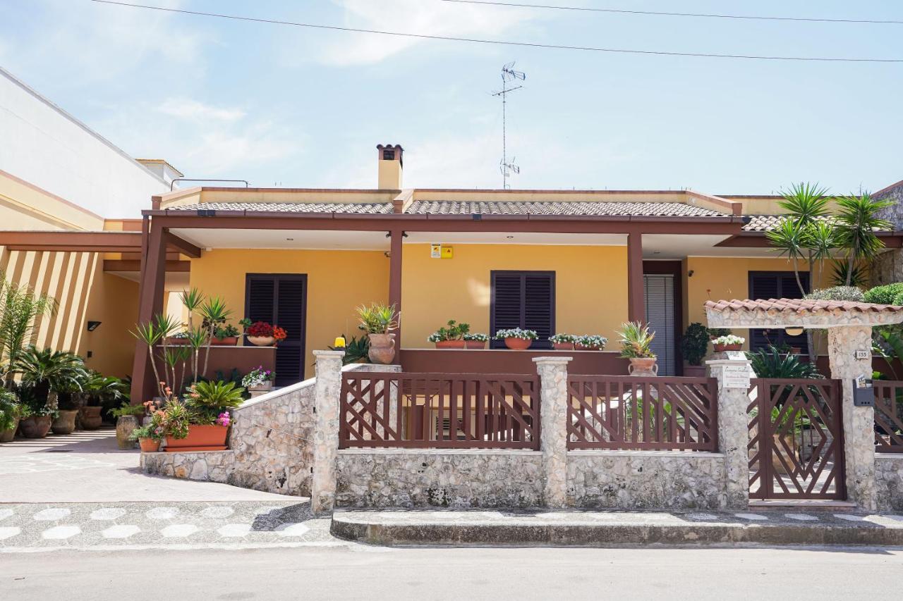 Guesthouse Da Filiberto Melendugno Exterior photo